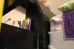 Bed & Shelf